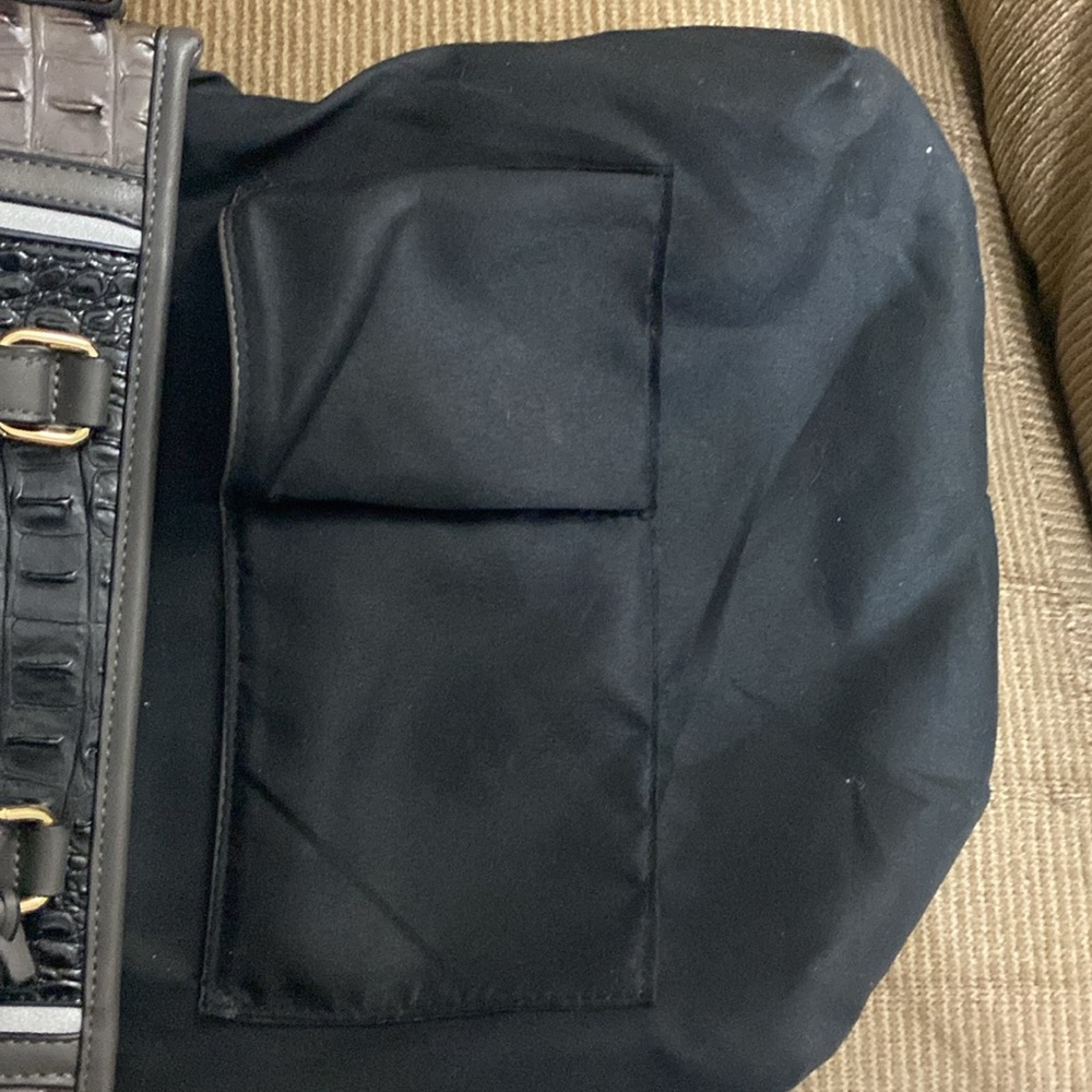 MIA Black and Gray Croc-Embossed Shoulder Bag - Picture 7 of 9